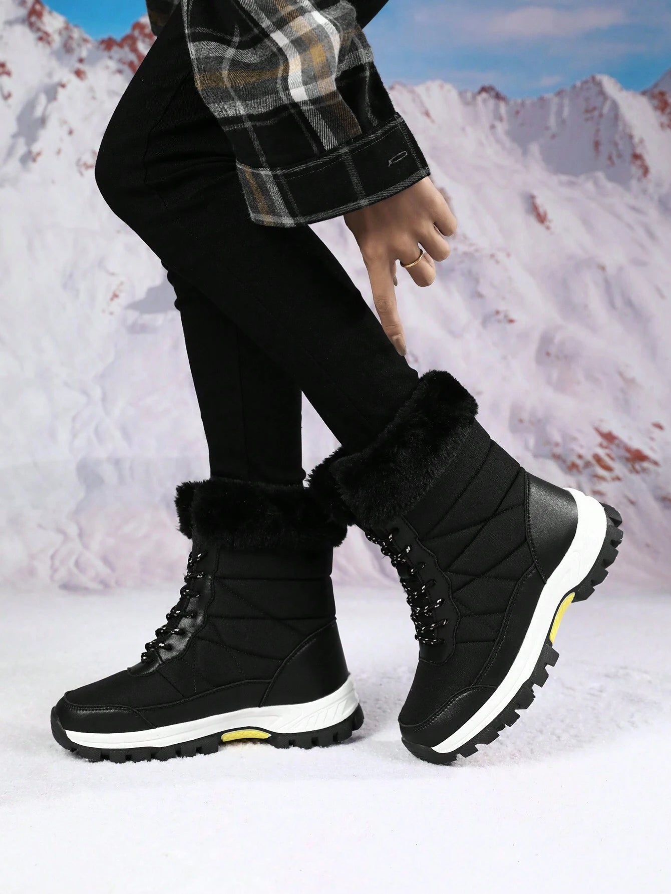 Women'S Outdoor Casual Sports Boots, Lace-Up High-Top Warm Snow Boots for Winter